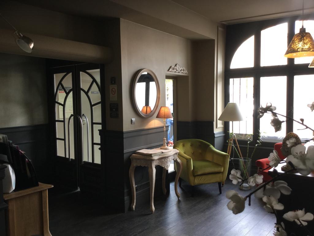 Hotel Du Commerce Montauban Buitenkant foto